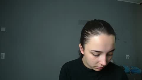 Snapshot of olivia_oliv chatting on 09/25/25, 09:13 Olivia online show from 09/25/25, 09:13