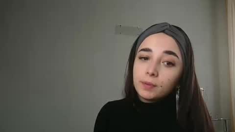 Olivia online show from 02/14/26, 10:45