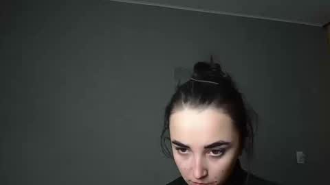 Olivia online show from 03/23/26, 09:52