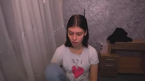 Snapshot of olivia_red_ chatting on 01/04/25, 04:22 Olivia online show from 01/04/25, 04:22