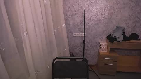 Snapshot of olivia_red_ chatting on 01/04/25, 07:23 Olivia online show from 01/04/25, 07:23