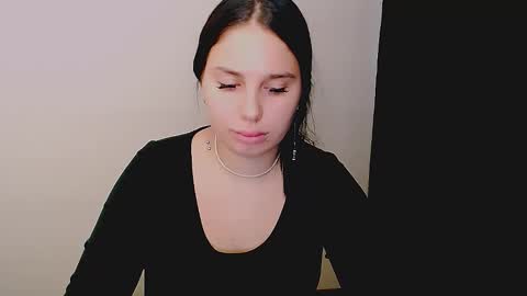 Snapshot of olivia_red_ chatting on 09/20/25, 03:40 Olivia online show from 09/20/25, 03:40