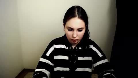 Snapshot of olivia_red_ chatting on 11/20/25, 08:30 Olivia online show from 11/20/25, 08:30