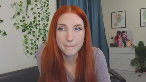 Snapshot of olivia_rid chatting on 12/14/25, 10:14 OLIVIA online show from 12/14/25, 10:14