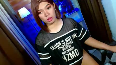 Miss OLIVIA online show from 03/07/26, 10:01