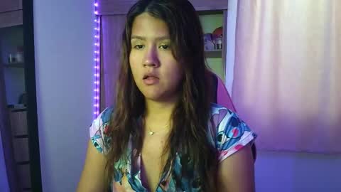 Olivia online show from 10/26/25, 07:09