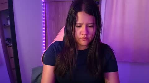 Olivia online show from 04/13/26, 12:43