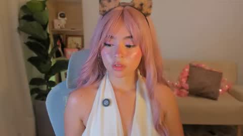 Olivia online show from 06/15/26, 05:53