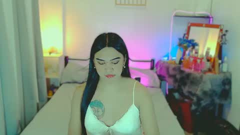 olivia_xxo online show from 07/25/26, 03:53