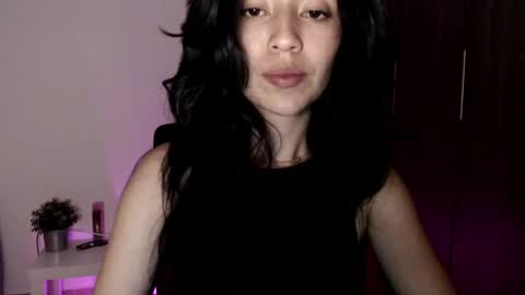 oliviaaa__ online show from 01/30/25, 02:06