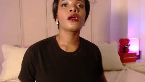 My name is olivia but can you call me Oli online show from 02/01/25, 09:51