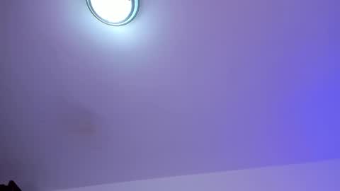 OLIVIA online show from 12/04/24, 01:58