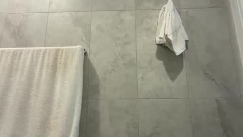 Snapshot of oliviabrookess chatting on 11/11/25, 08:31 Olivia Brookes online show from 11/11/25, 08:31