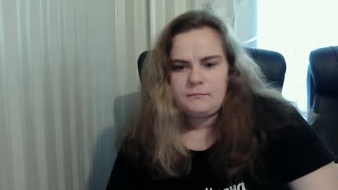 Snapshot of oliviaermesx chatting on 09/17/25, 08:27 OliviaErmesx online show from 09/17/25, 08:27