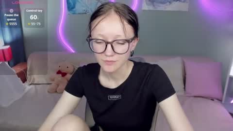 OliviaGorgeous online show from 06/17/26, 12:07