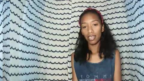 oliviah27 online show from 11/20/25, 08:25