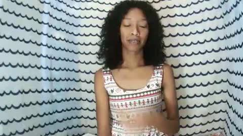 oliviah27 online show from 11/29/25, 09:01