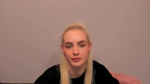 oliviaBeauty online show from 02/21/26, 06:09