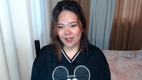 olivia hollywood online show from 03/03/25, 05:53