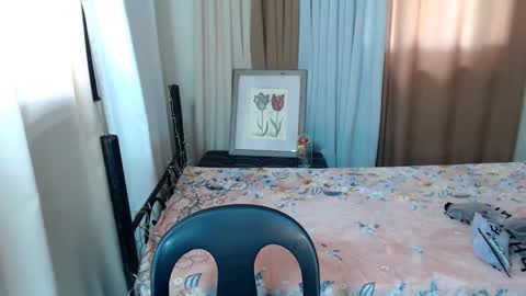 olivia hollywood online show from 03/11/25, 03:05