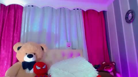 oliviahot01 online show from 03/28/26, 03:17