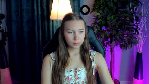 Snapshot of olivialangs chatting on 05/11/26, 11:05 olivialangs online show from 05/11/26, 11:05
