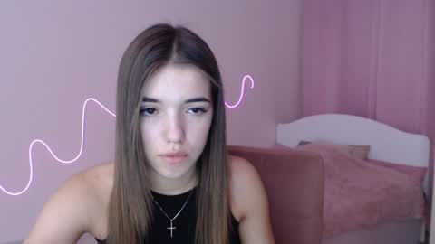 Snapshot of olivialimm chatting on 12/13/24, 07:10 Olivia online show from 12/13/24, 07:10