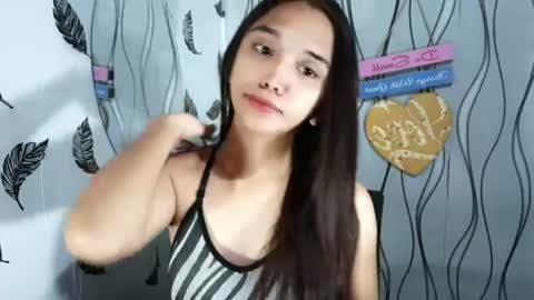 Snapshot of olivianiczxasshieerrraa6 chatting on 06/23/26, 05:38 NICOLE online show from 06/23/26, 05:38
