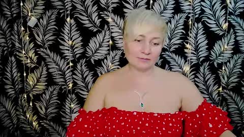 Snapshot of oliviaoskar_ chatting on 01/31/25, 03:22 Kelly online show from 01/31/25, 03:22