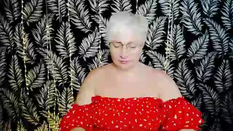 Kelly online show from 06/14/26, 10:17