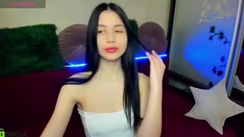 oliviarichi online show from 03/19/26, 09:46