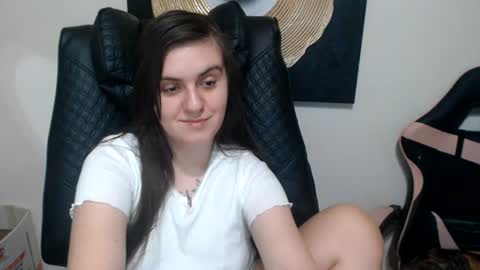 Snapshot of oliviasager chatting on 07/09/26, 07:51 Mistress Olivia online show from 07/09/26, 07:51