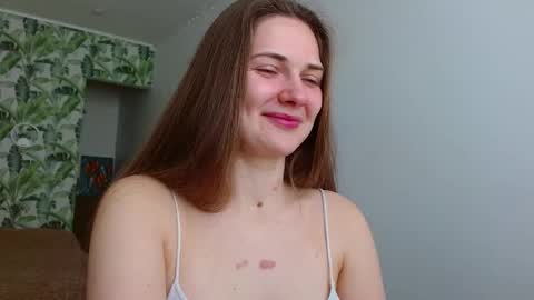 Olivia online show from 03/08/25, 05:28