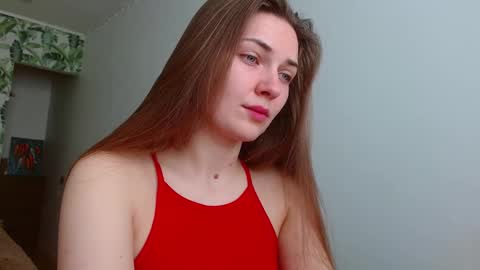 Olivia online show from 03/10/25, 05:22