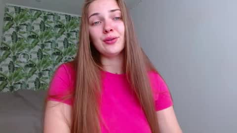 Olivia online show from 09/29/25, 04:28