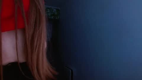 Olivia online show from 11/24/25, 05:18