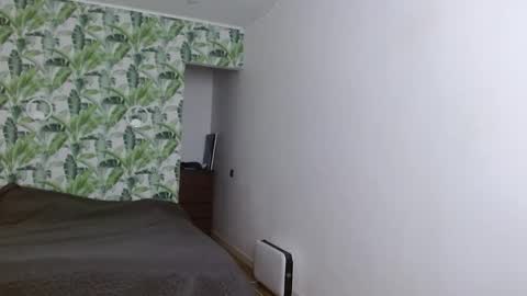 Olivia online show from 11/26/25, 05:52