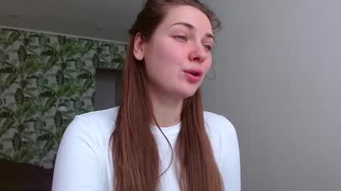 Olivia online show from 02/15/26, 07:51