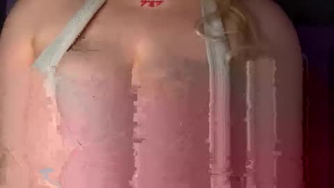 Olivia baby  online show from 02/03/26, 04:32