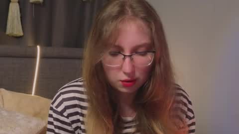 Kylie online show from 09/11/25, 07:47