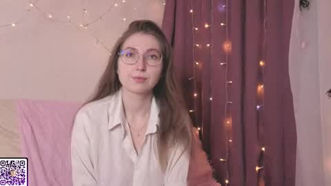 Kylie online show from 04/15/26, 07:32