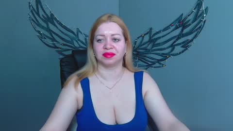 Oliviaverr online show from 05/27/26, 12:35