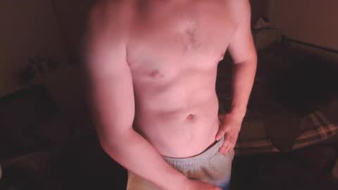 Snapshot of ollie890297 chatting on 12/02/25, 05:30 ollie890297 online show from 12/02/25, 05:30