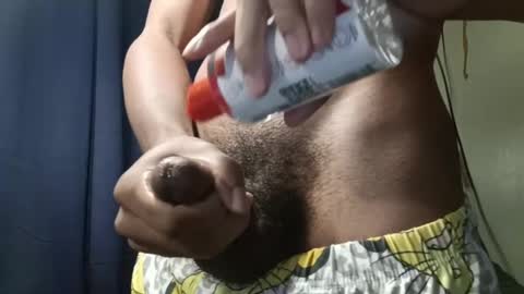 Snapshot of olliebennit chatting on 11/24/25, 03:56 Ollie online show from 11/24/25, 03:56