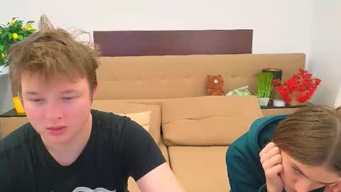 Snapshot of ollistiw chatting on 03/04/26, 08:31 Olli and Stiw online show from 03/04/26, 08:31