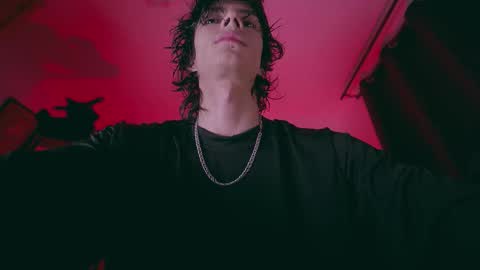     online show from 02/05/26, 02:16