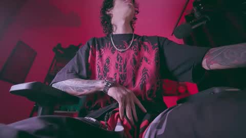     online show from 03/02/26, 03:52