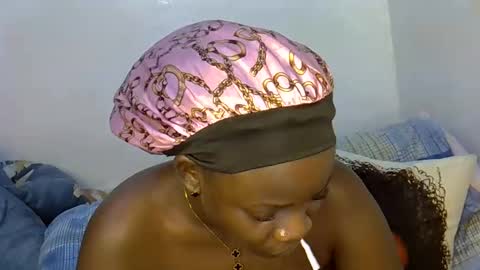 ollleina online show from 02/06/26, 06:55