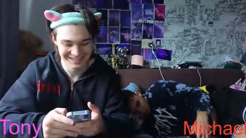 Tony online show from 03/12/26, 10:43