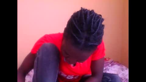 Snapshot of olwami3 chatting on 09/14/25, 02:16 olwami3 online show from 09/14/25, 02:16